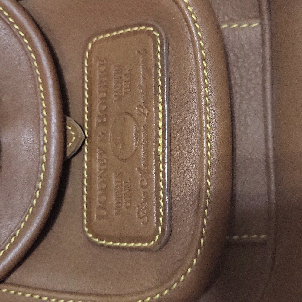 Dooney and Bourke purse